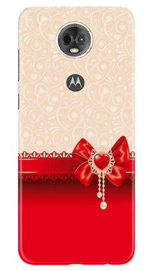 Gift Wrap3 Mobile Back Case for Moto E5 Plus (Design - 36)