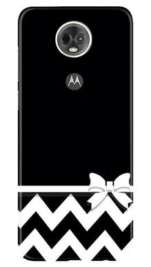 Gift Wrap7 Mobile Back Case for Moto E5 Plus (Design - 49)