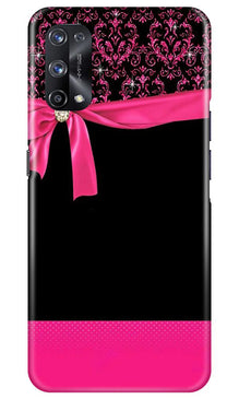 Gift Wrap4 Mobile Back Case for Realme X7 Pro (Design - 39)