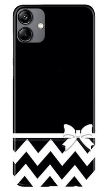 Gift Wrap7 Mobile Back Case for Samsung Galaxy M04 (Design - 49)