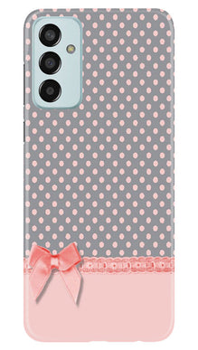 Gift Wrap2 Mobile Back Case for Samsung Galaxy M13 (Design - 33)