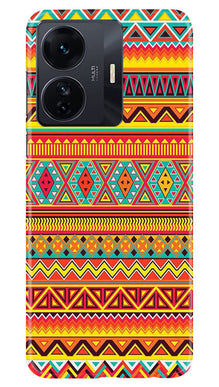 Zigzag line pattern Mobile Back Case for Vivo IQOO Z6 5G (Design - 4)