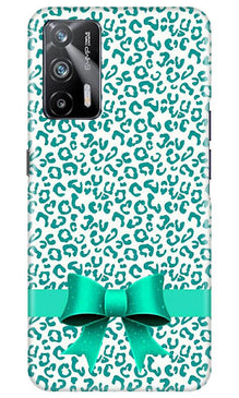 Gift Wrap6 Mobile Back Case for Realme X7 Max 5G (Design - 41)